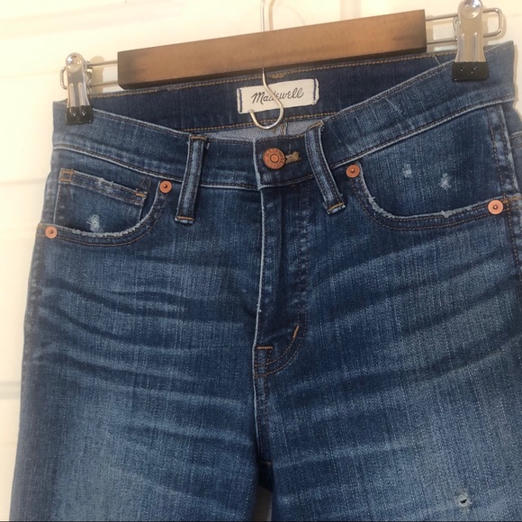Madewell 9” High Rise Skinny Jeans Raw distressed - Picture 5 of 16